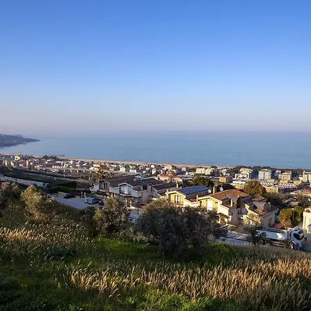 Giuvra Panoramic House Apartament Vasto