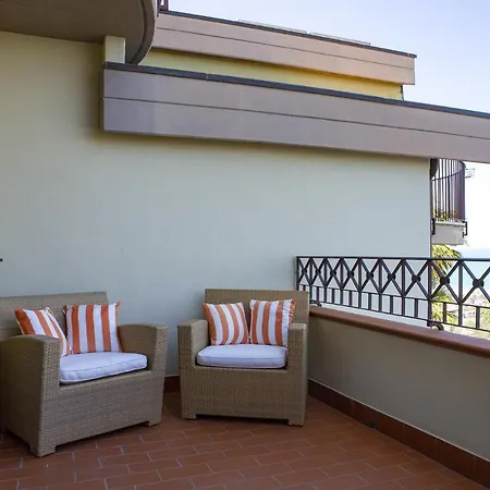 Appartamento Giuvra Panoramic House *